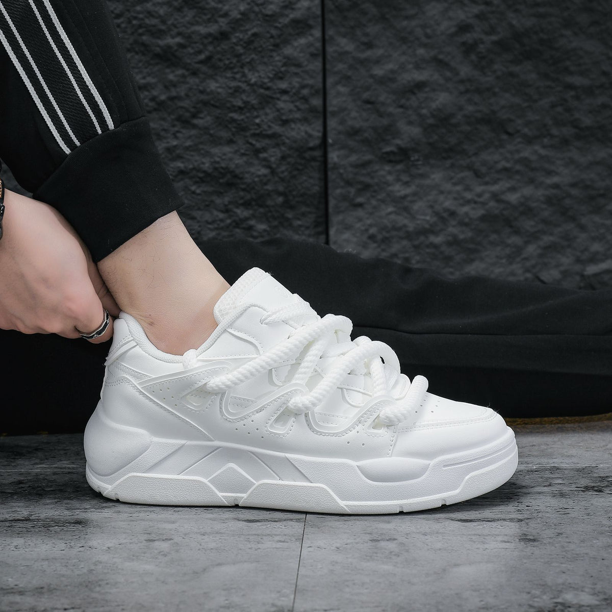 OGIY CORE™ | Las zapatillas chunky unisex que convierten cada paso en PODER